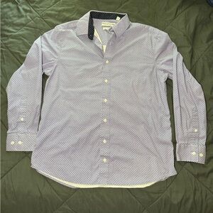Mens Size Large Dress Shirt Longsleeve Light Purple Button